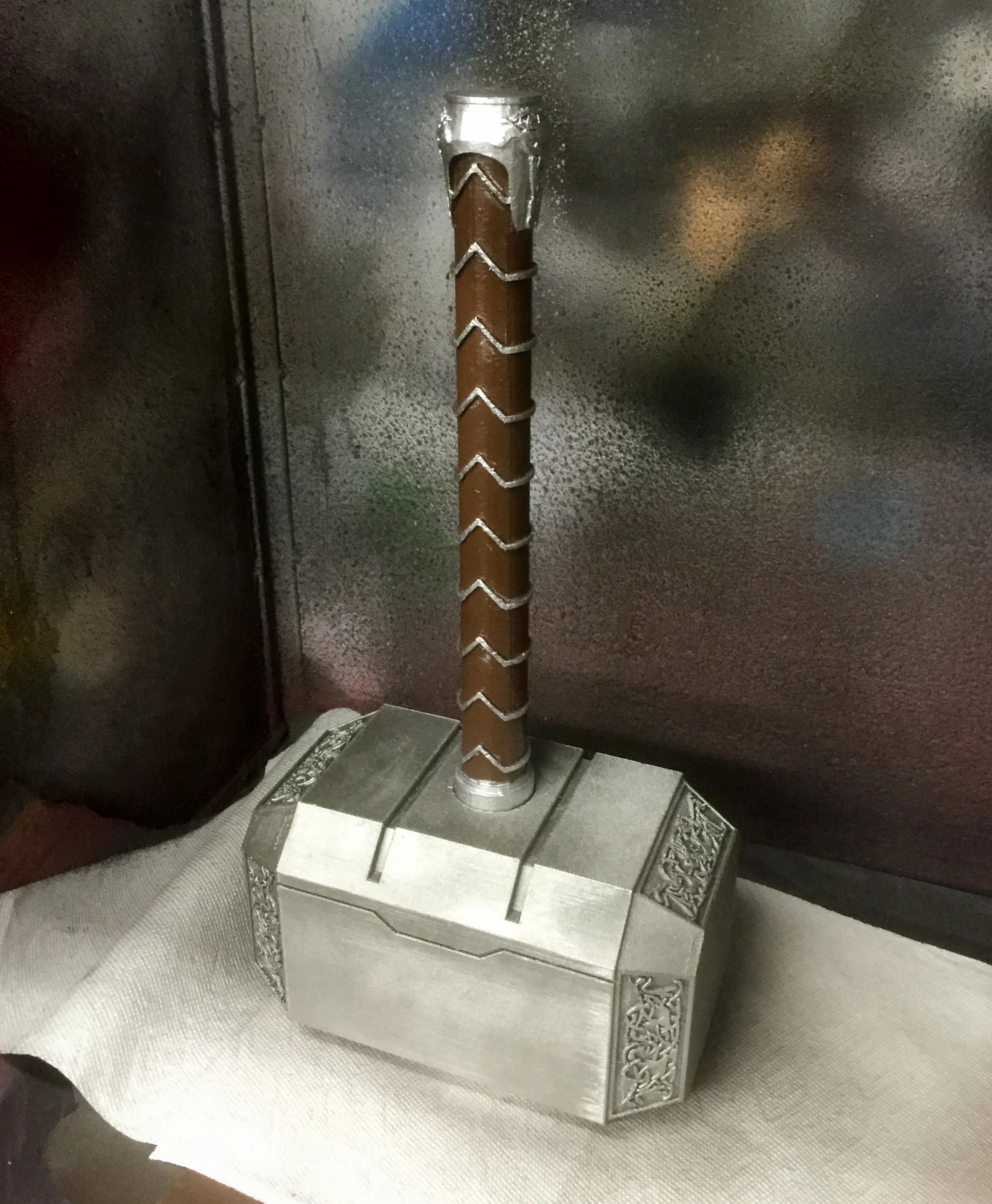 thors-hammer-mjolnir-2.jpg