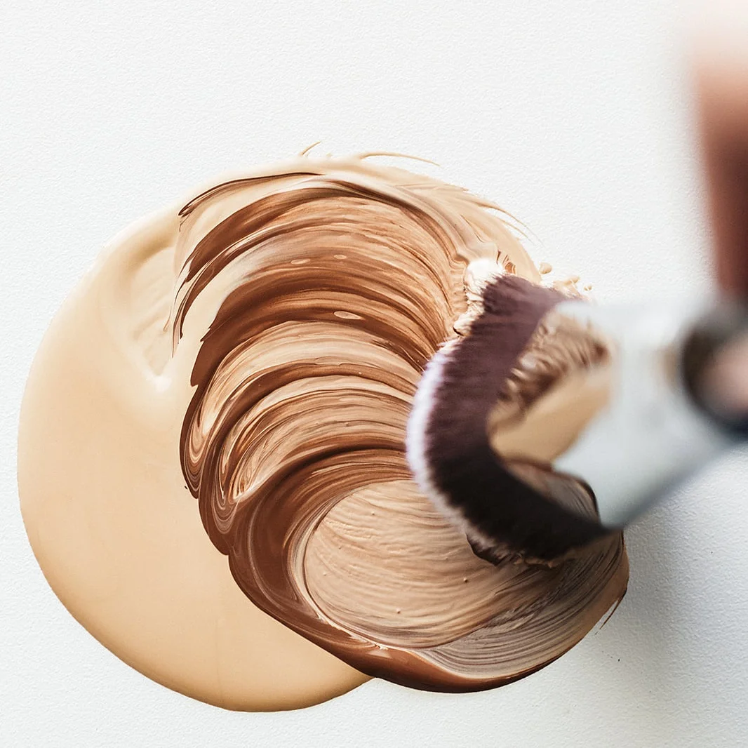 Beauty Blender vs. Foundation Brush: The Foundation Tips Everyone Wants to Know