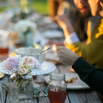 spiritual friendship explanation image table.jpg