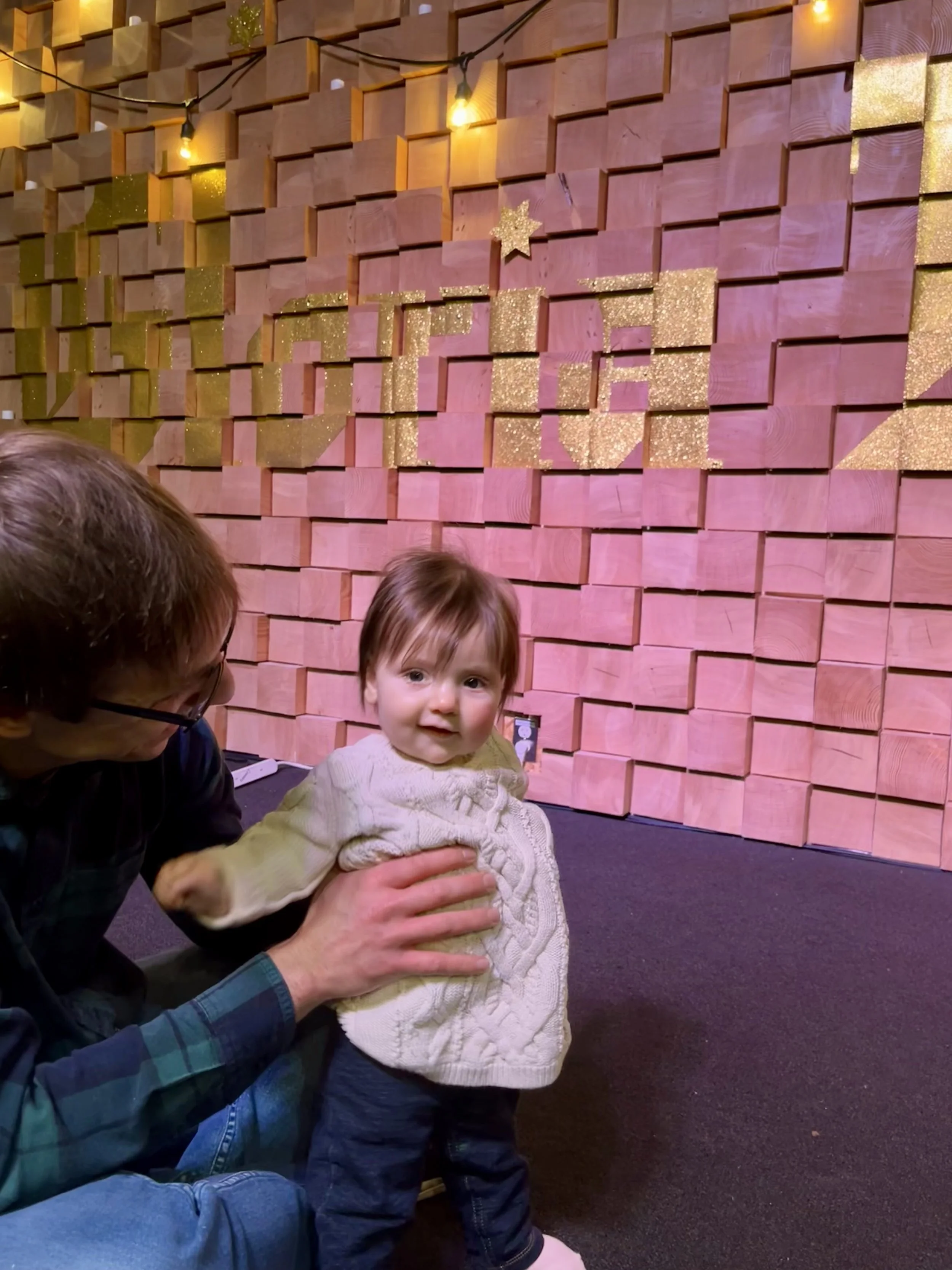 Christmas Decorating Party 5.jpeg