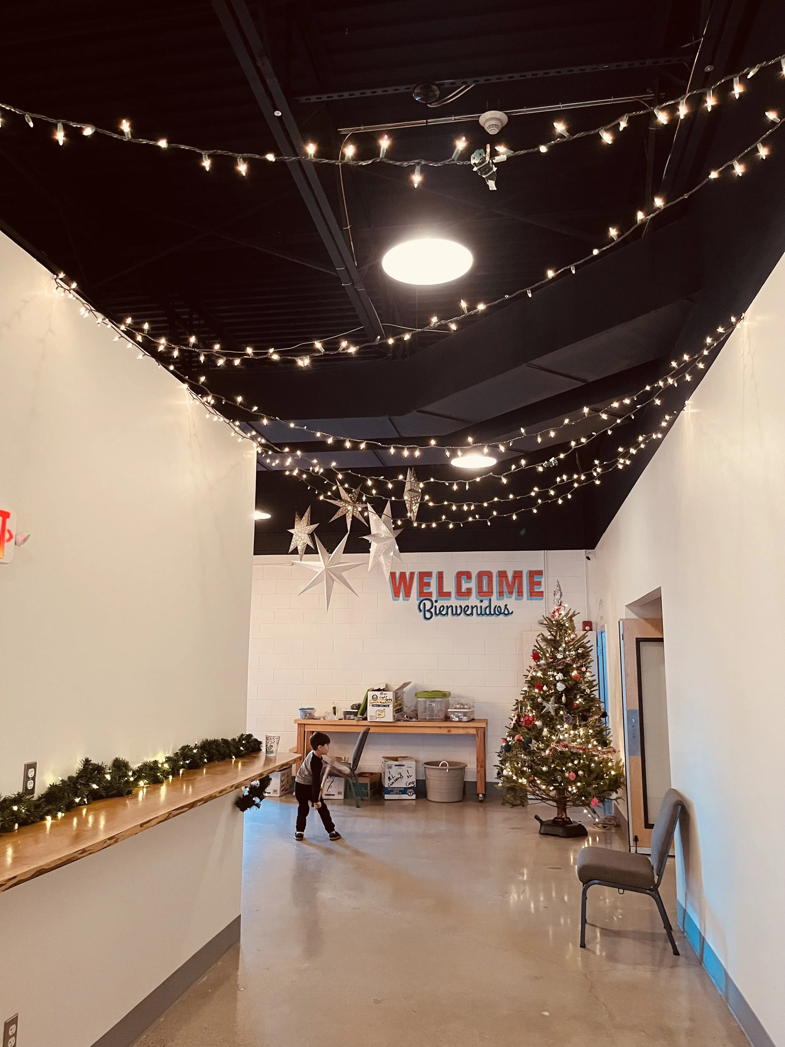 Christmas Decorating Party 13.jpeg