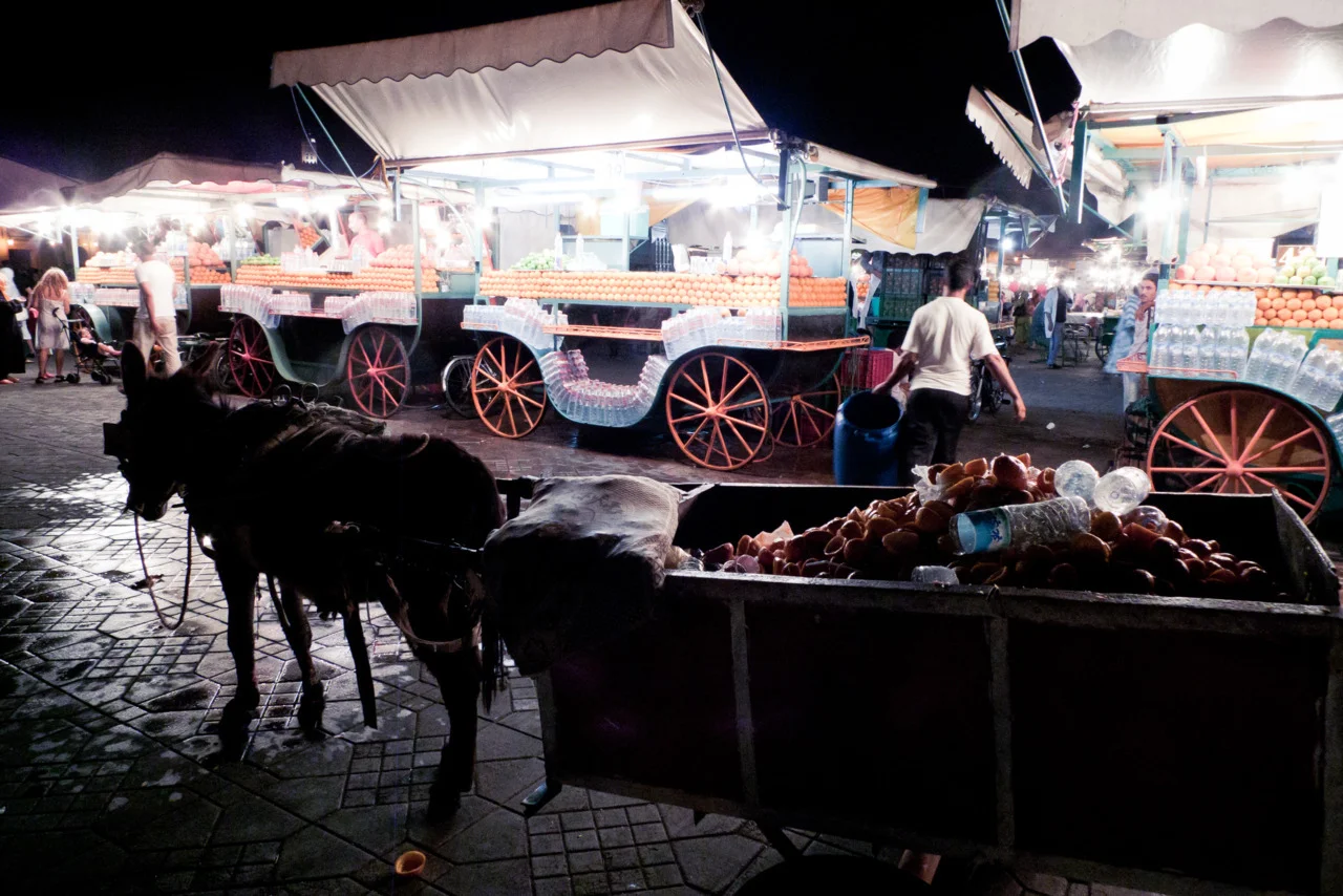 Orange juice in the Medina