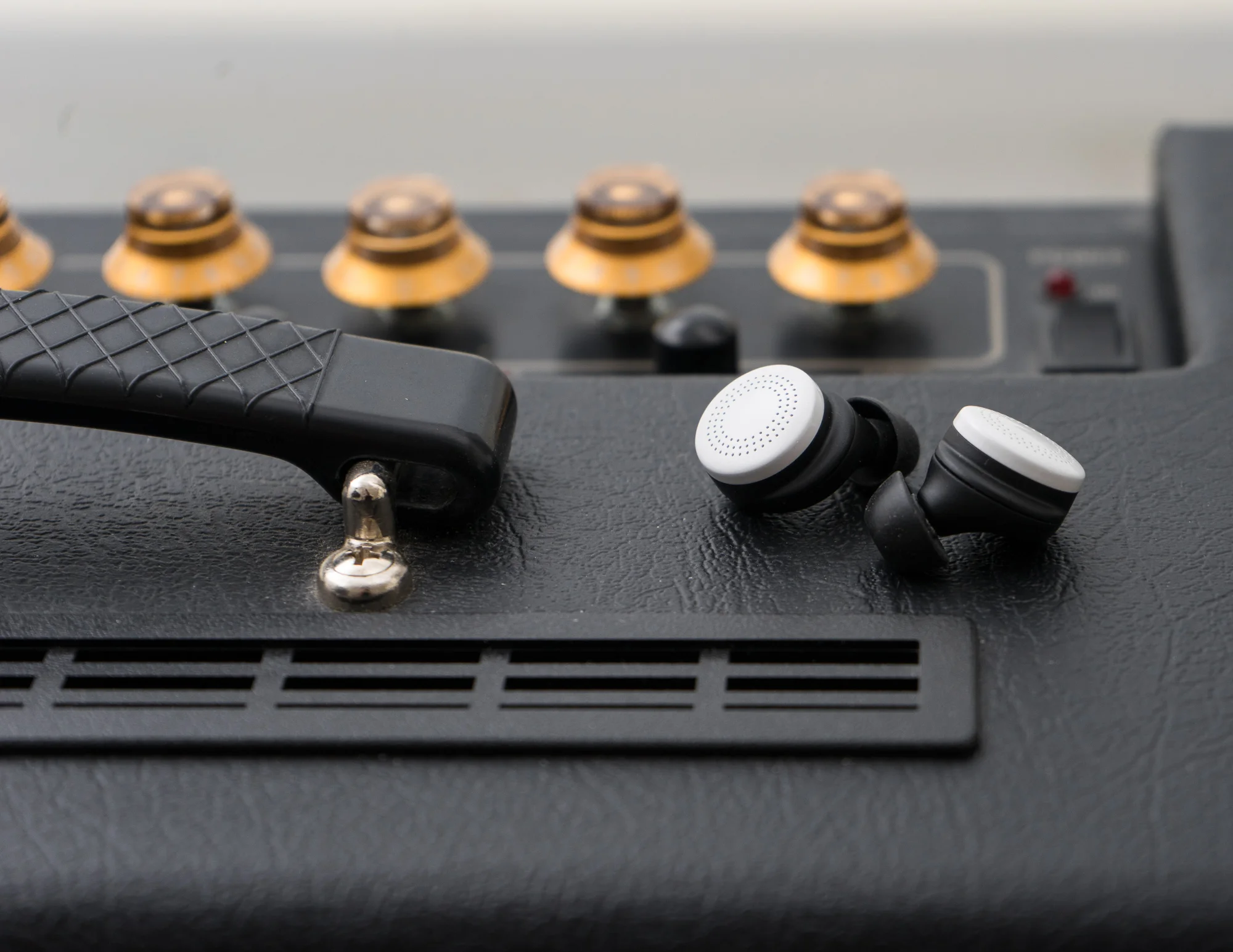 Here buds and amp (2 of 2).jpg