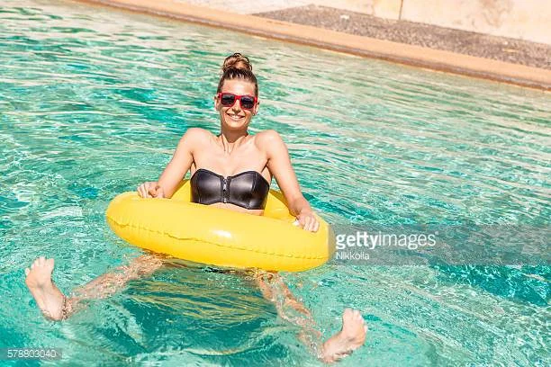 Day to Night with HMD DJs