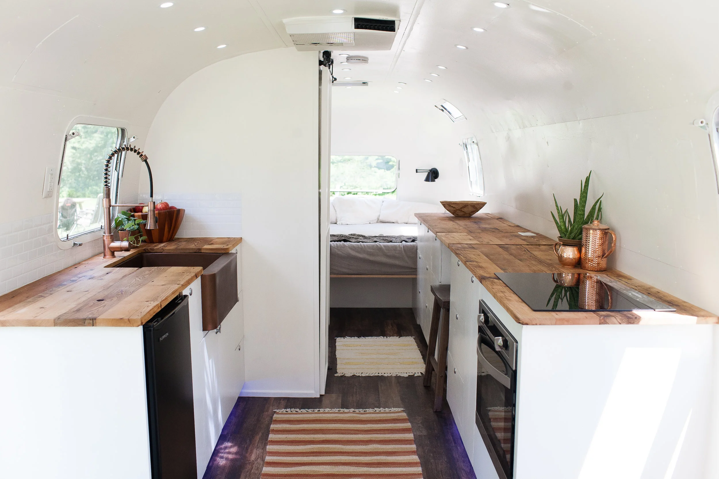 fabl_luna_caravan_airstream.jpg
