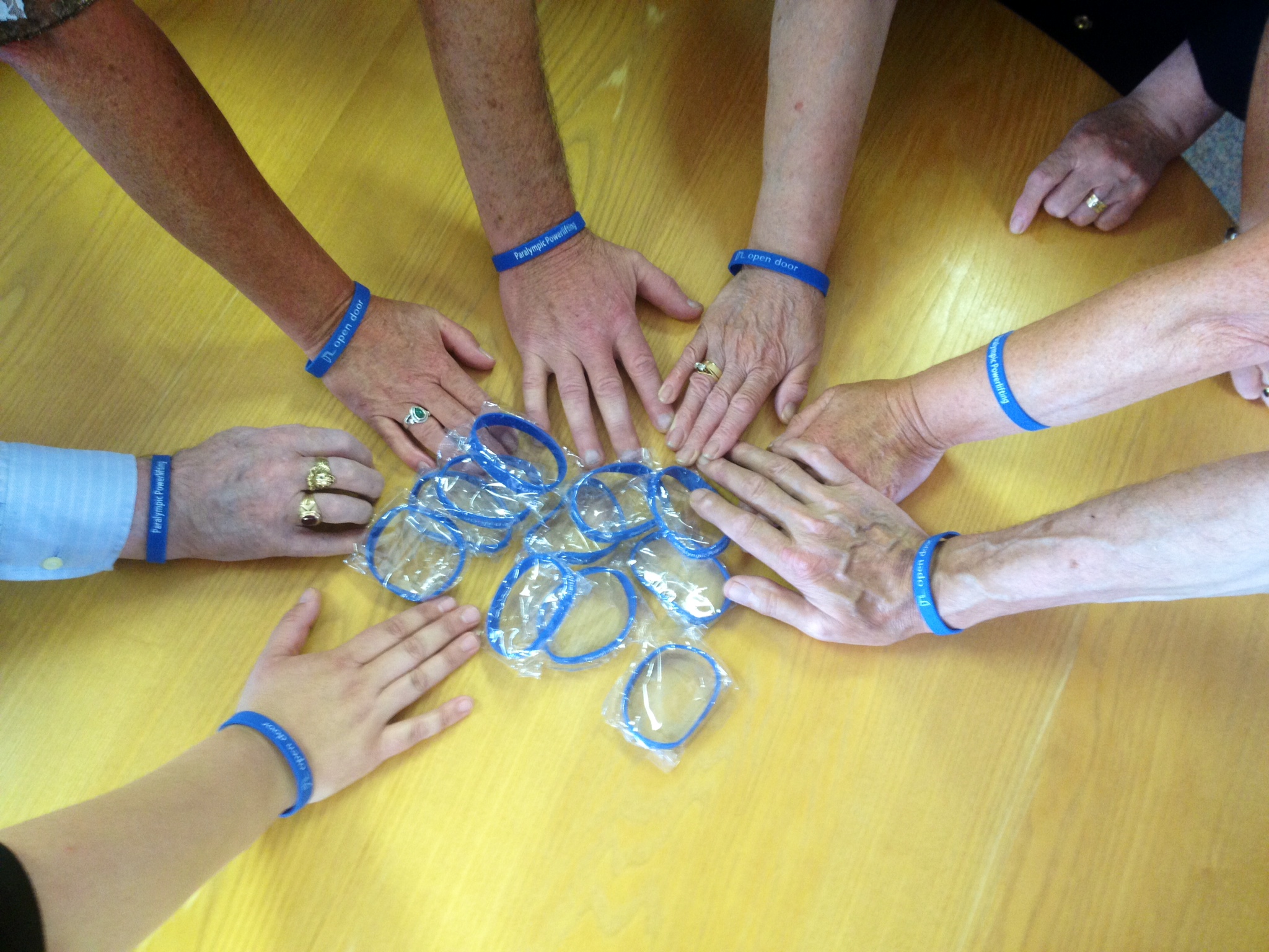 Our wristbands for €1
