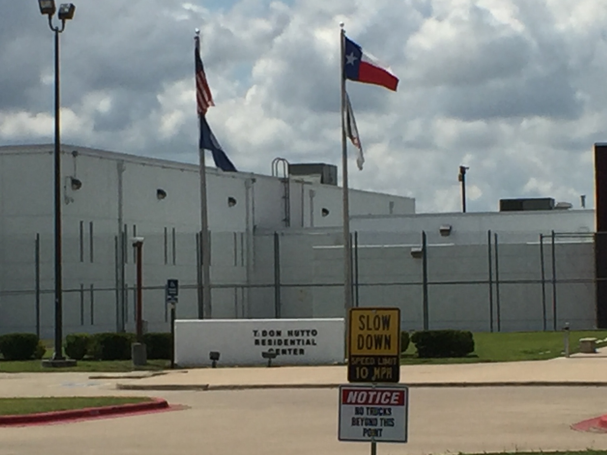 A picture of the Hutto detention center during the prayer service