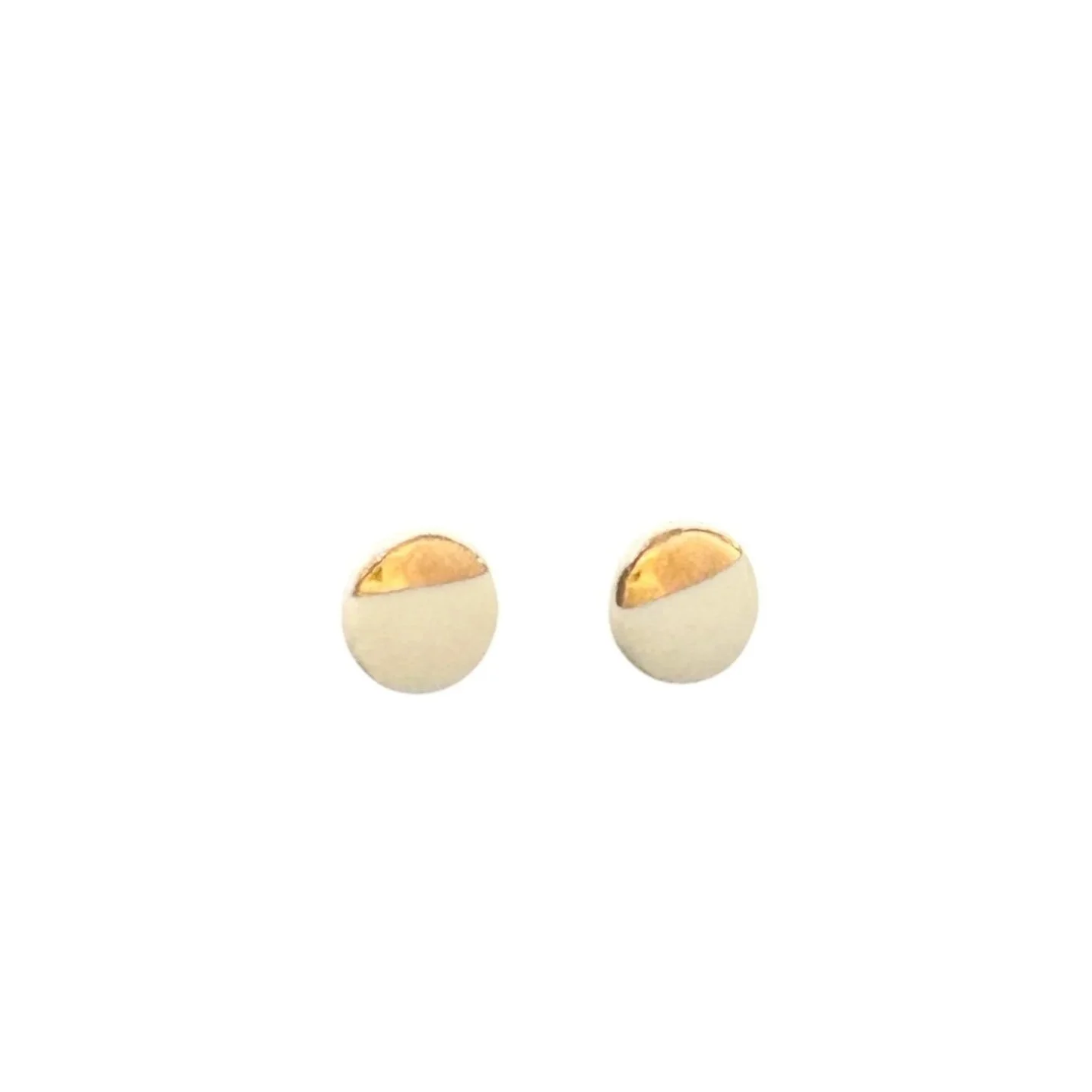 ZOE%CC%88+COMINGS++pebble+studs%2Cwhite+wbkd.jpg
