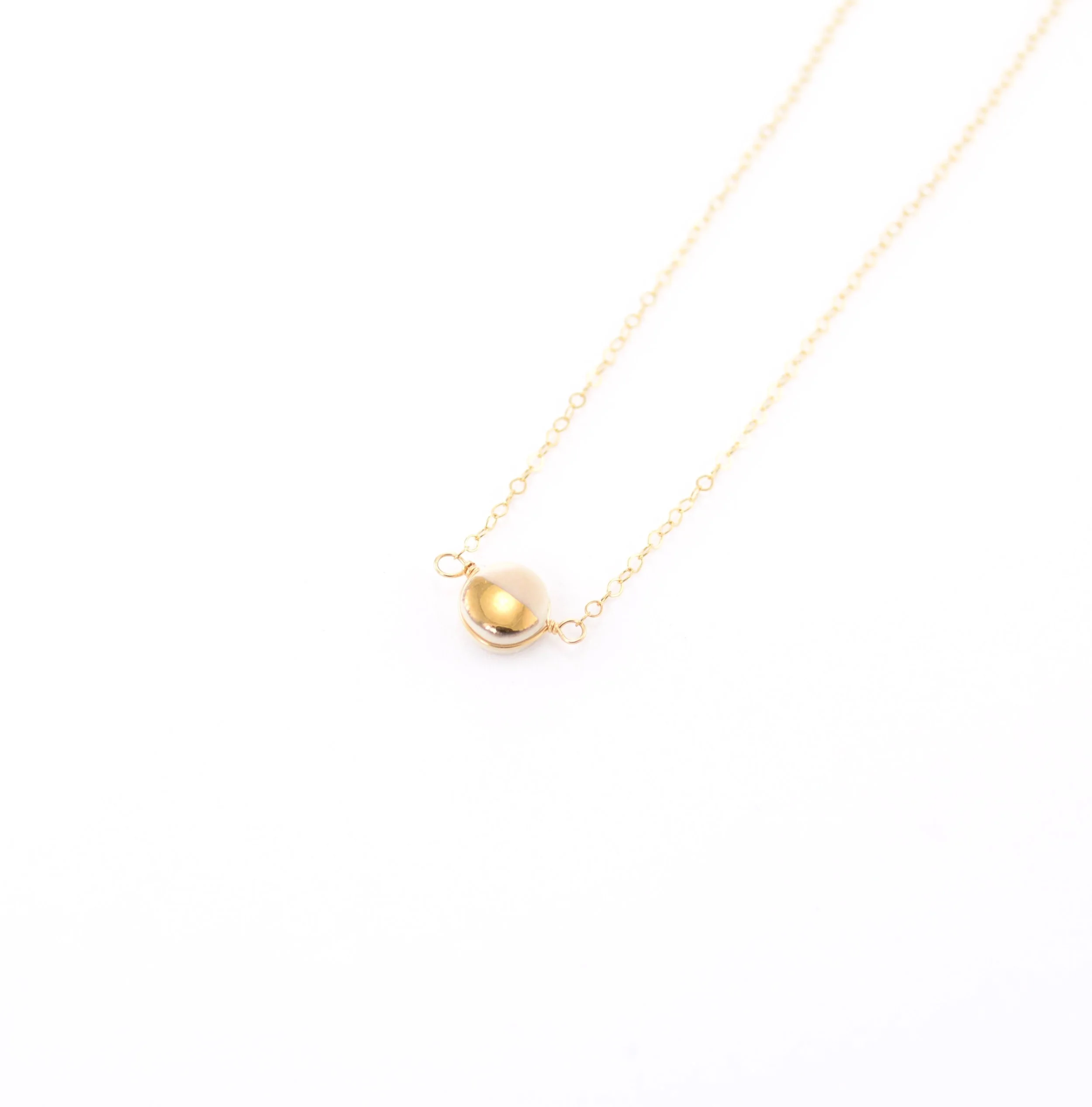 ZOË COMINGS teeny pebble necklace, nude:gold.jpg