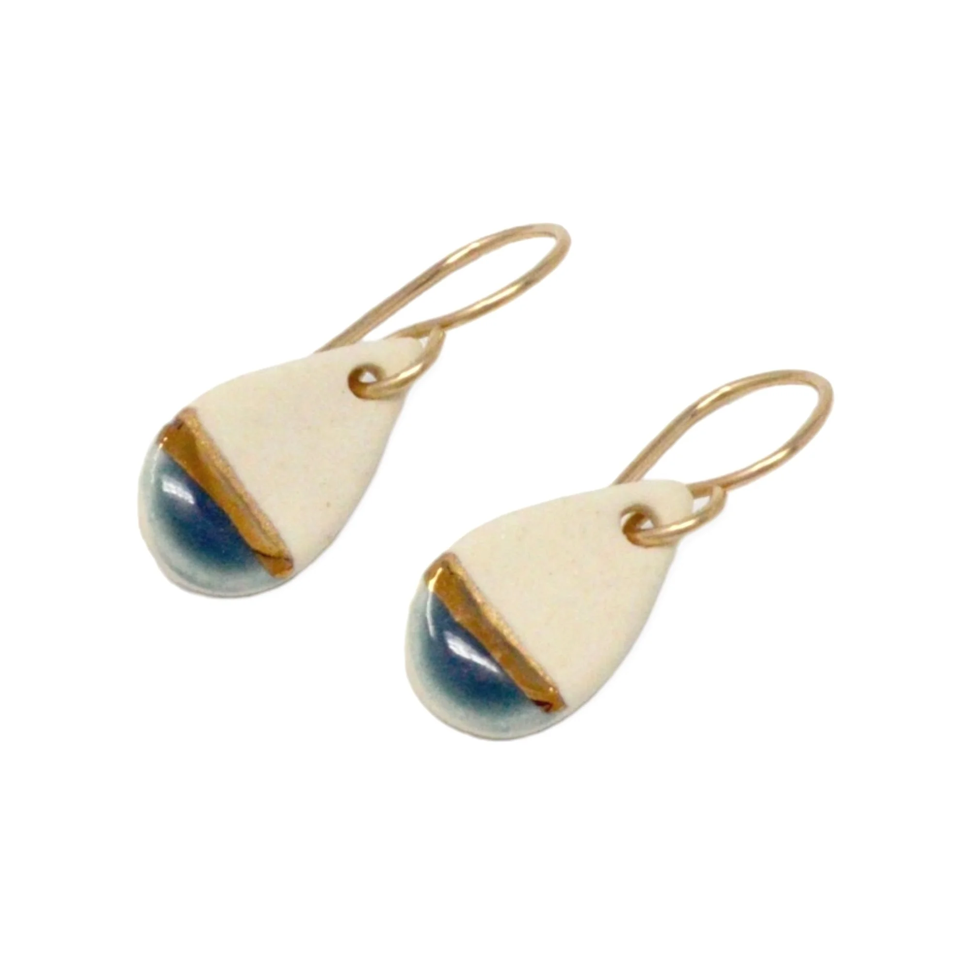 ZOE%CC%88+COMINGS+tiny+teardrop+earrings%2C+slate+a+p.jpg