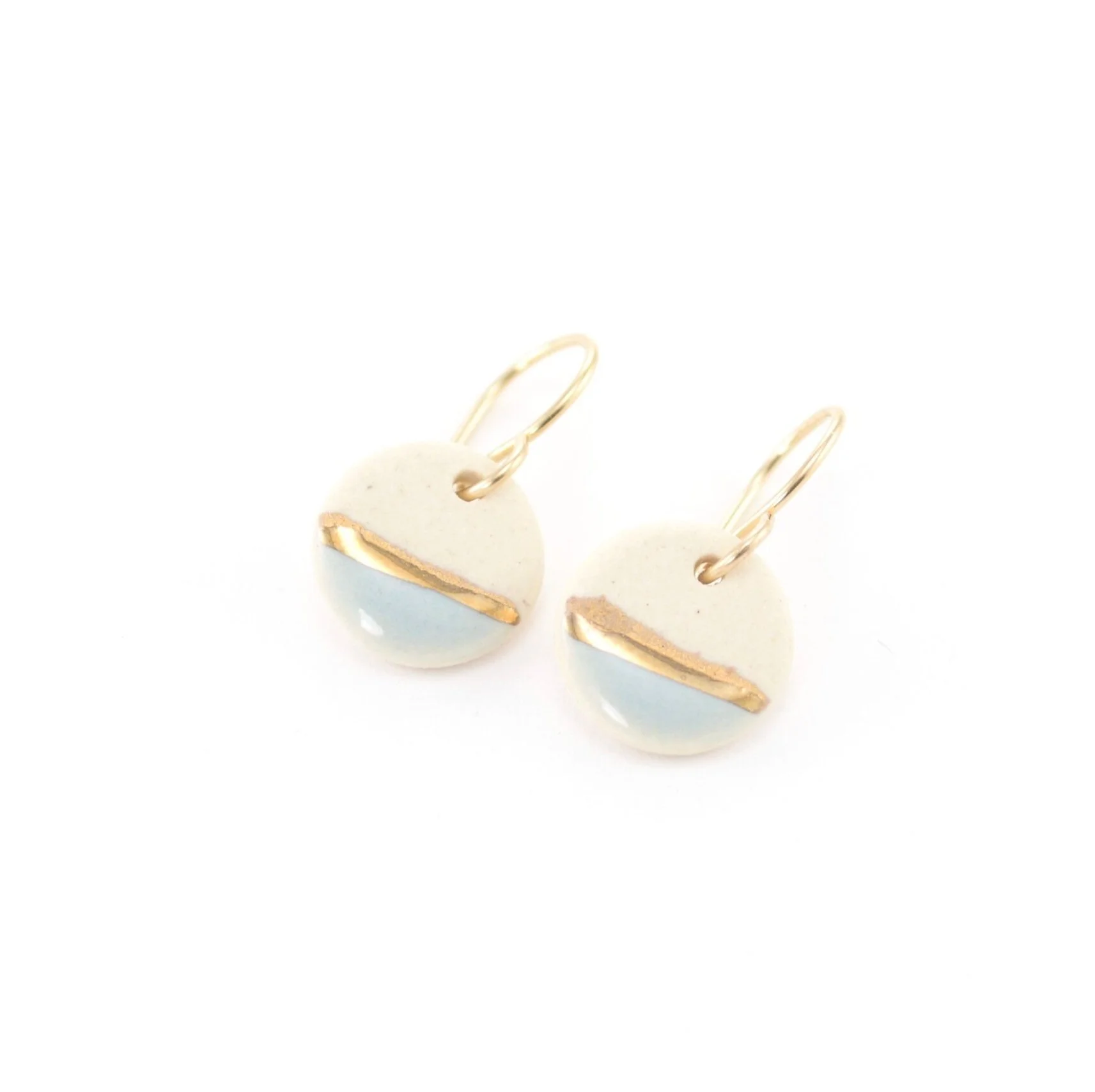 ZO%C3%8B+COMINGS+tiny+pebble+earrings+pale+blue%3Agold+line.jpg