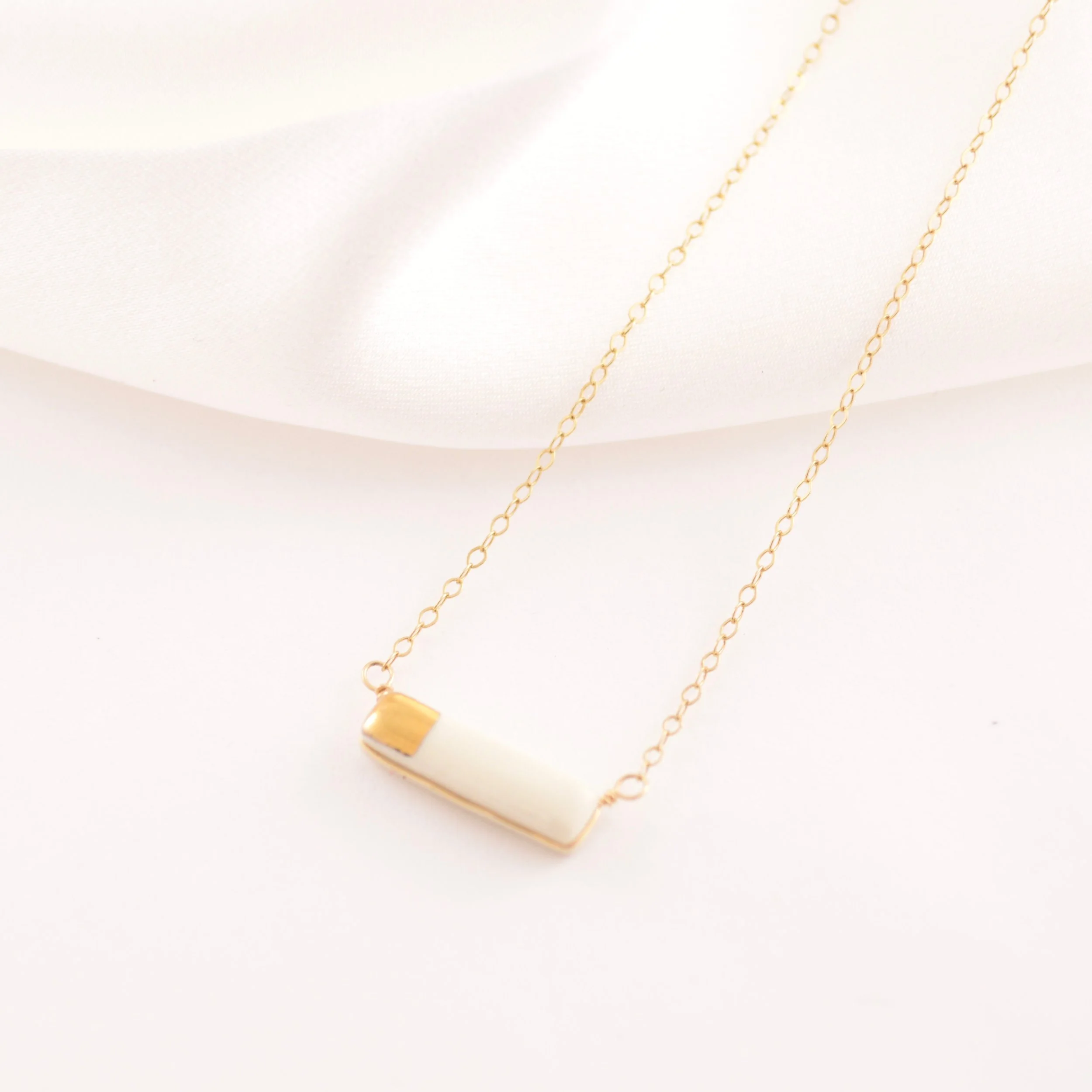 teeny reed necklace