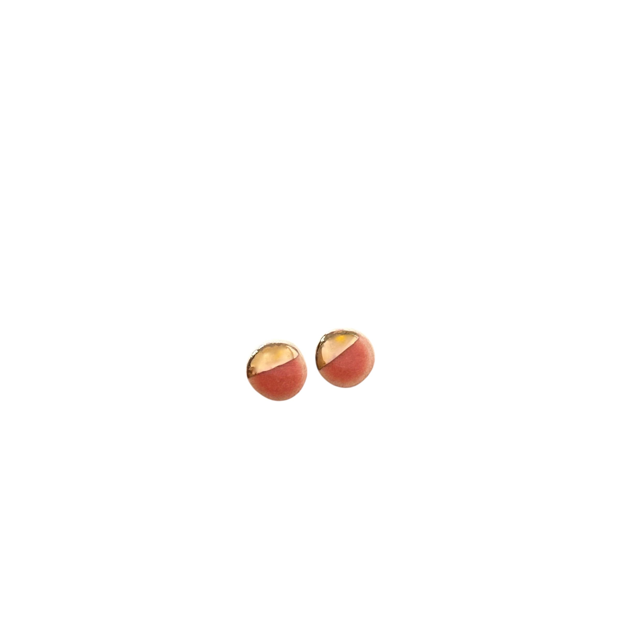 ZOË COMINGS tiny pebble studs, coral:gold, wbg.jpeg