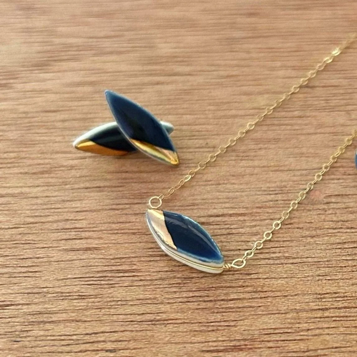 ZOE%2525CC%252588%252BCOMINGS%252BNautical%252Bnavy%252Bcollection%25252C%252Bseg%252B1%25252C%252Bwdbkg.jpg