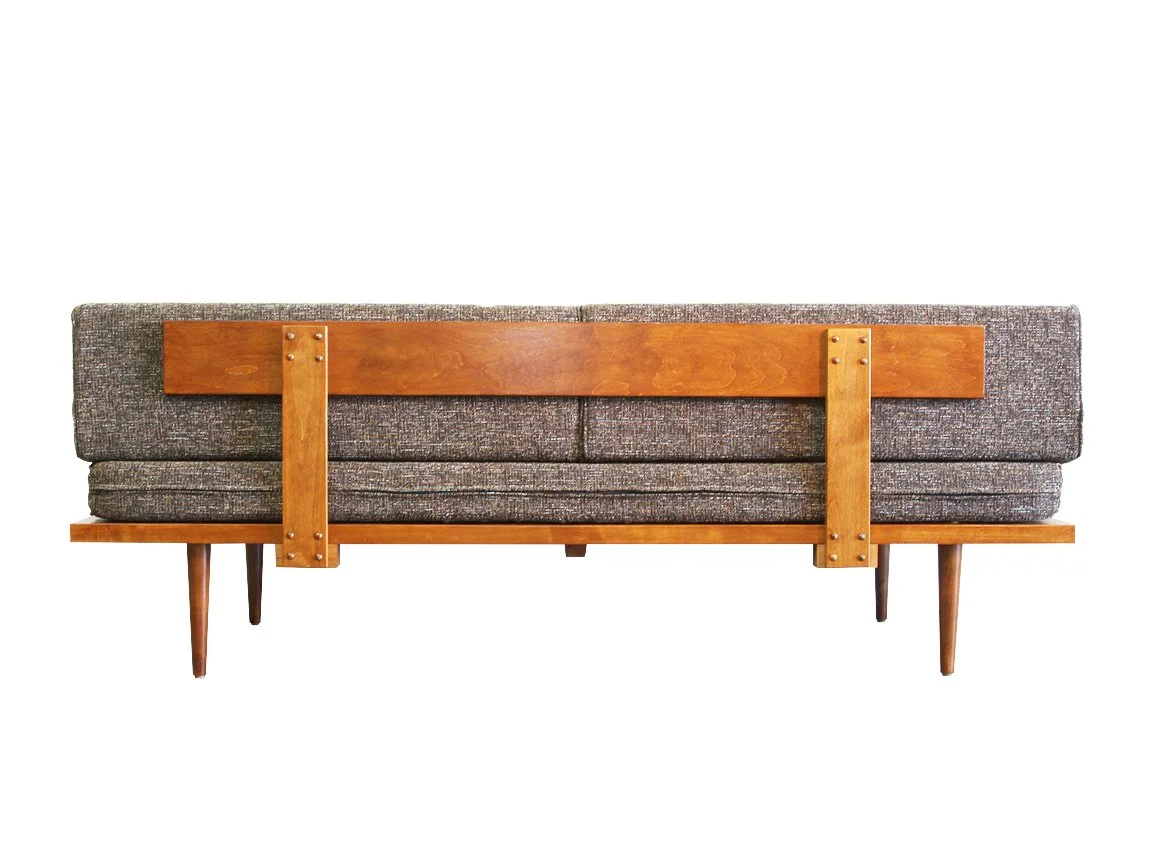 GMR_Sofa_Classic_Back.jpg