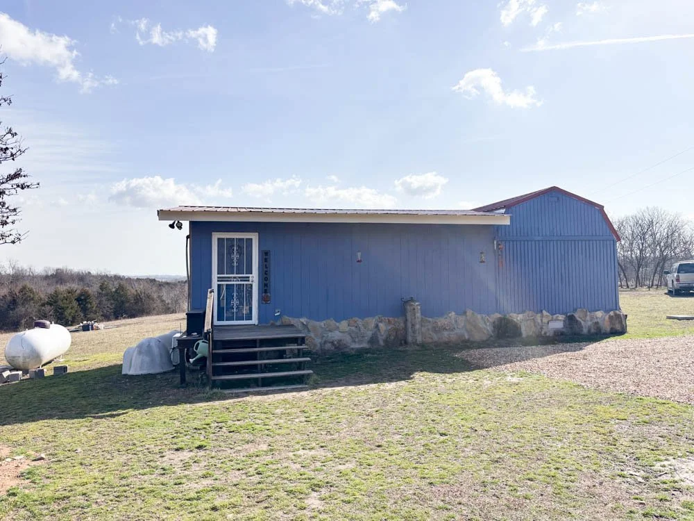 ENJOY LIFE ON THE GLADE TOP TRAIL    $149,000