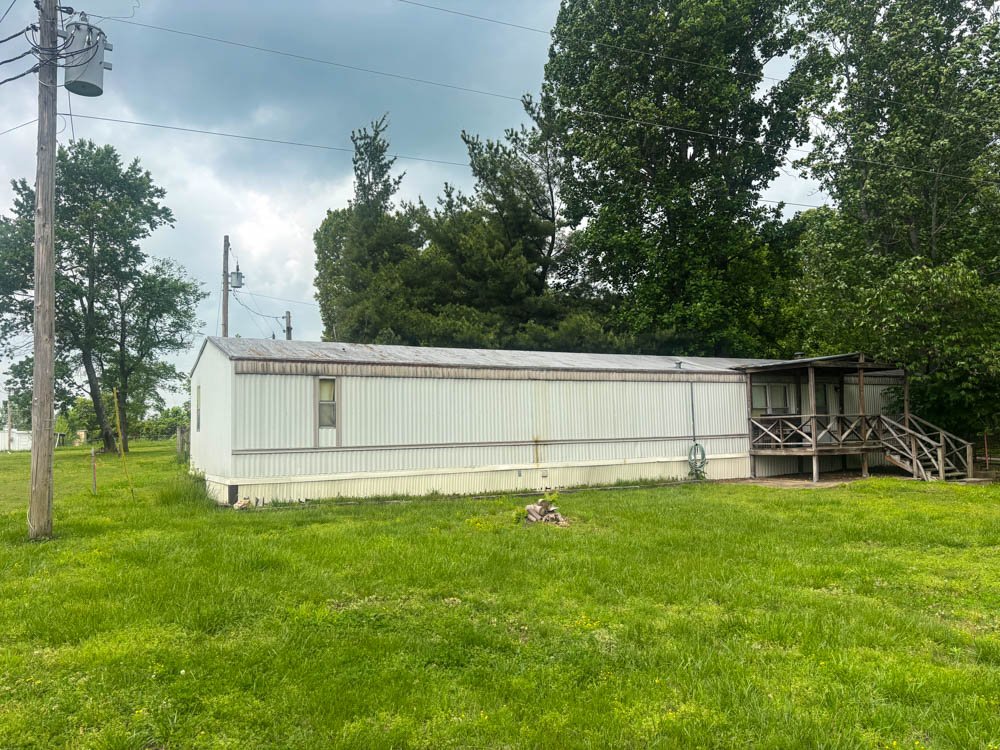 MOBILE HOME IN LAKE TOWN    $78,499