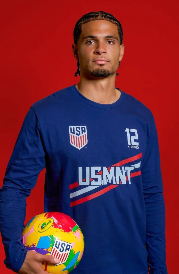 FIFA_WorldCup26_Browse_ShopTheLook_D_584x892.jpg