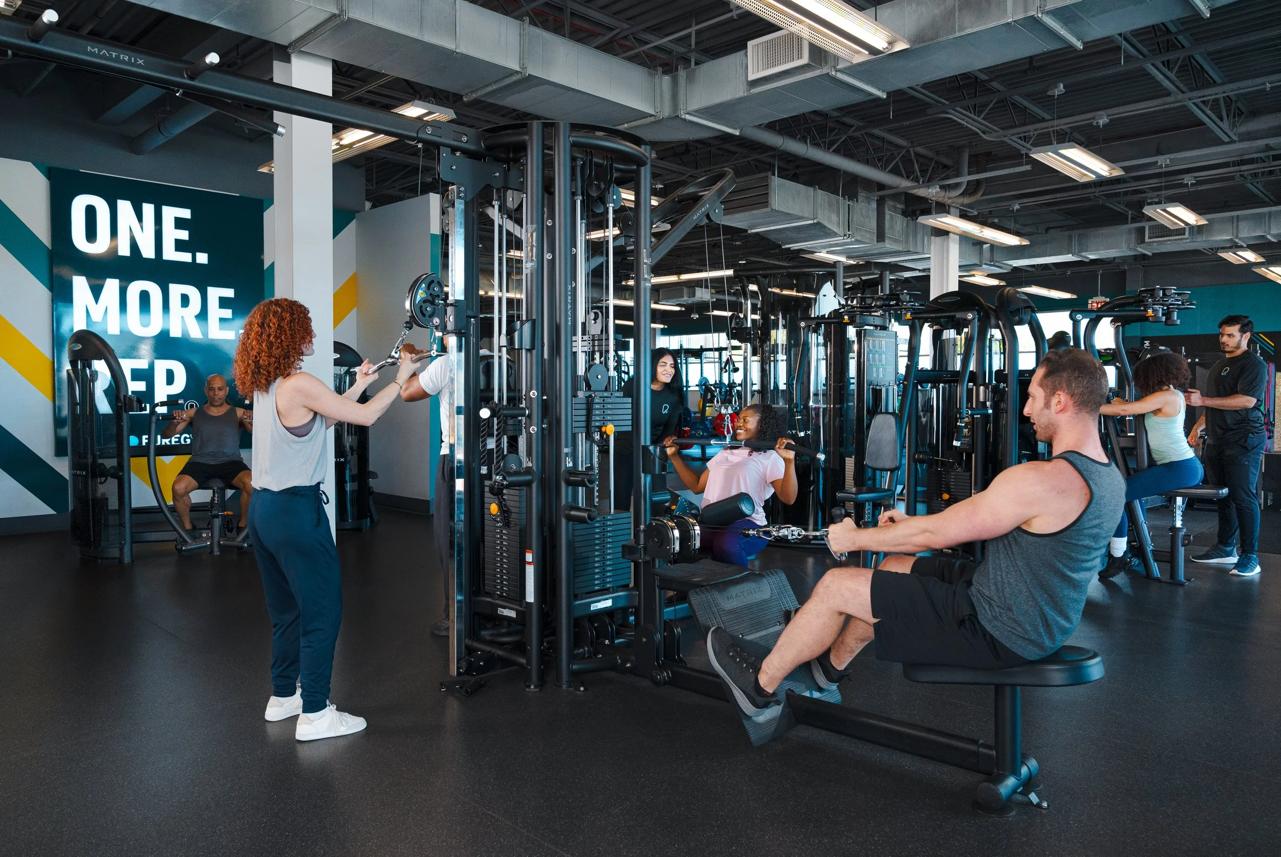 3C_WS functional trainers 8 stacks_3162-Edit.jpg