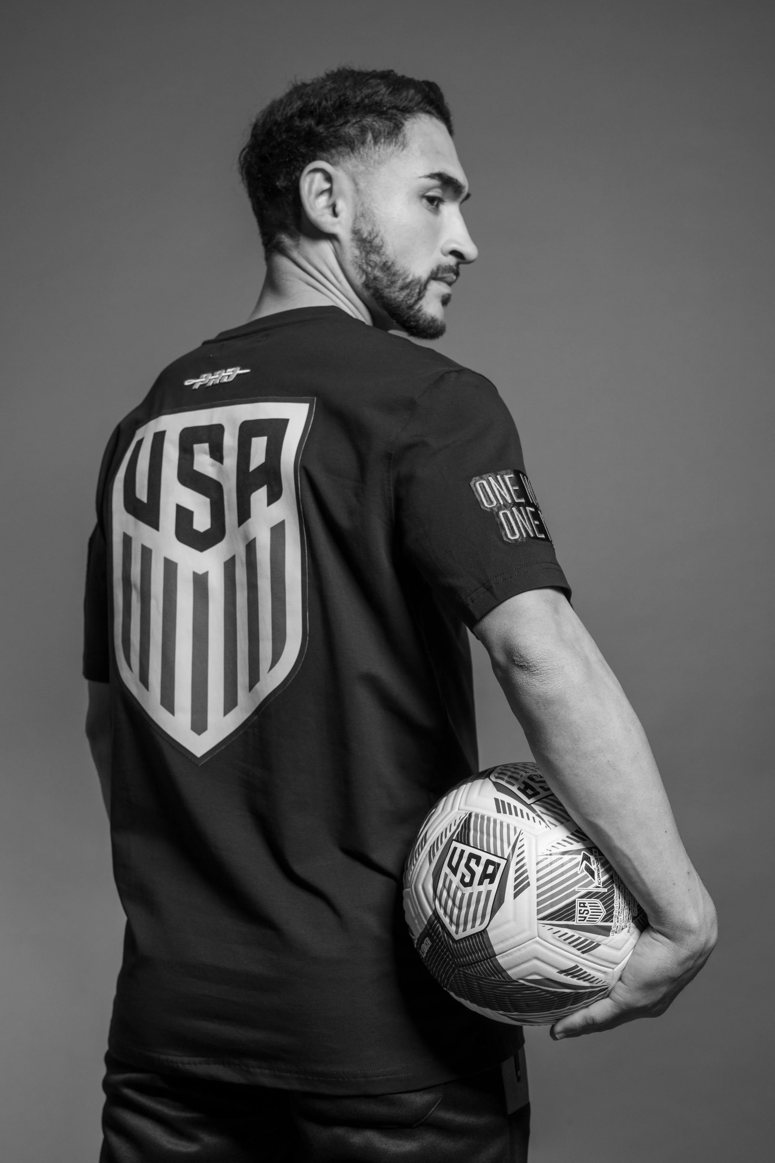 Christian Roldan_0641-2.jpg