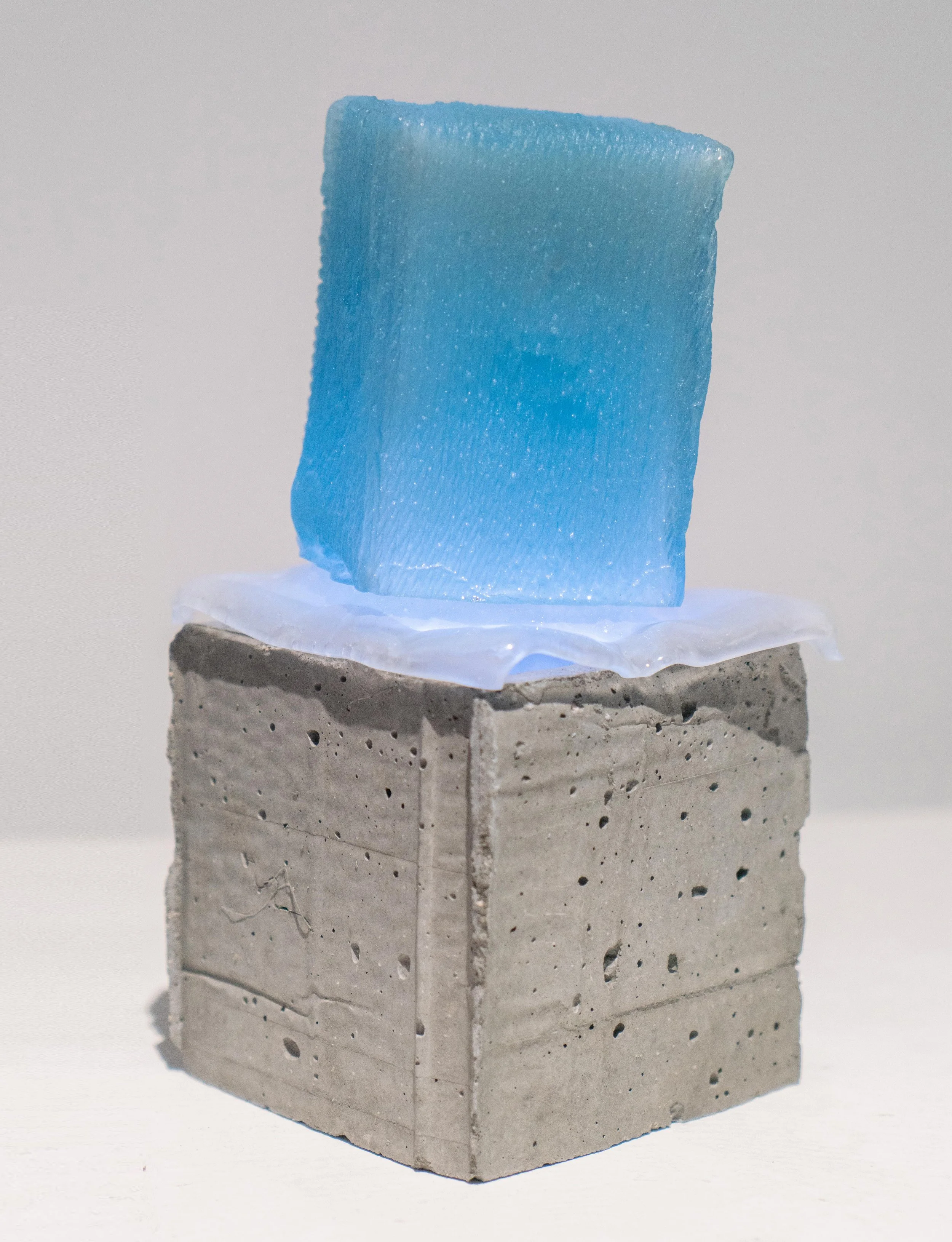 HelenaParriott_Wanderer_blueropebox.jpg