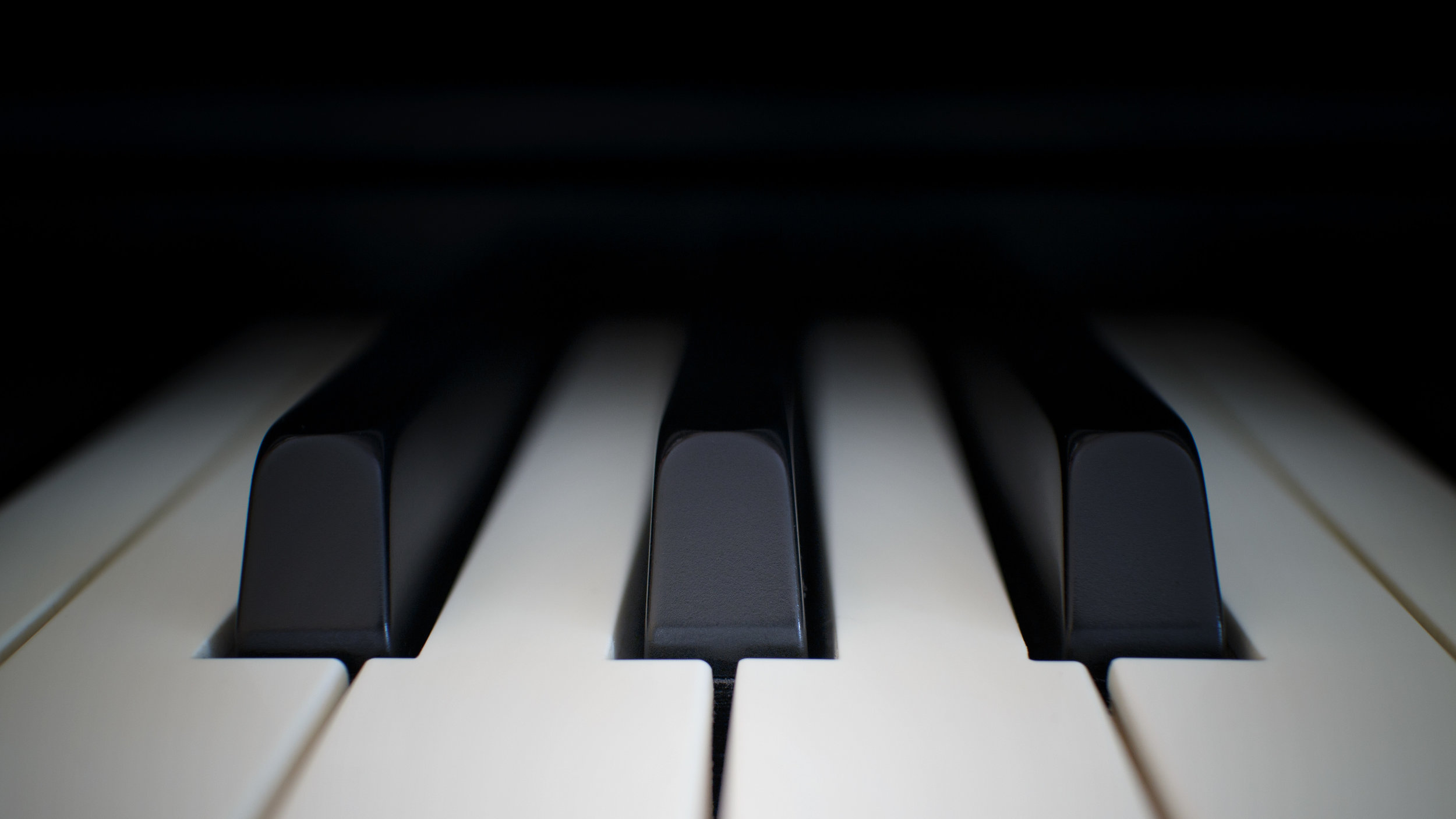 What are piano keys made of and why?