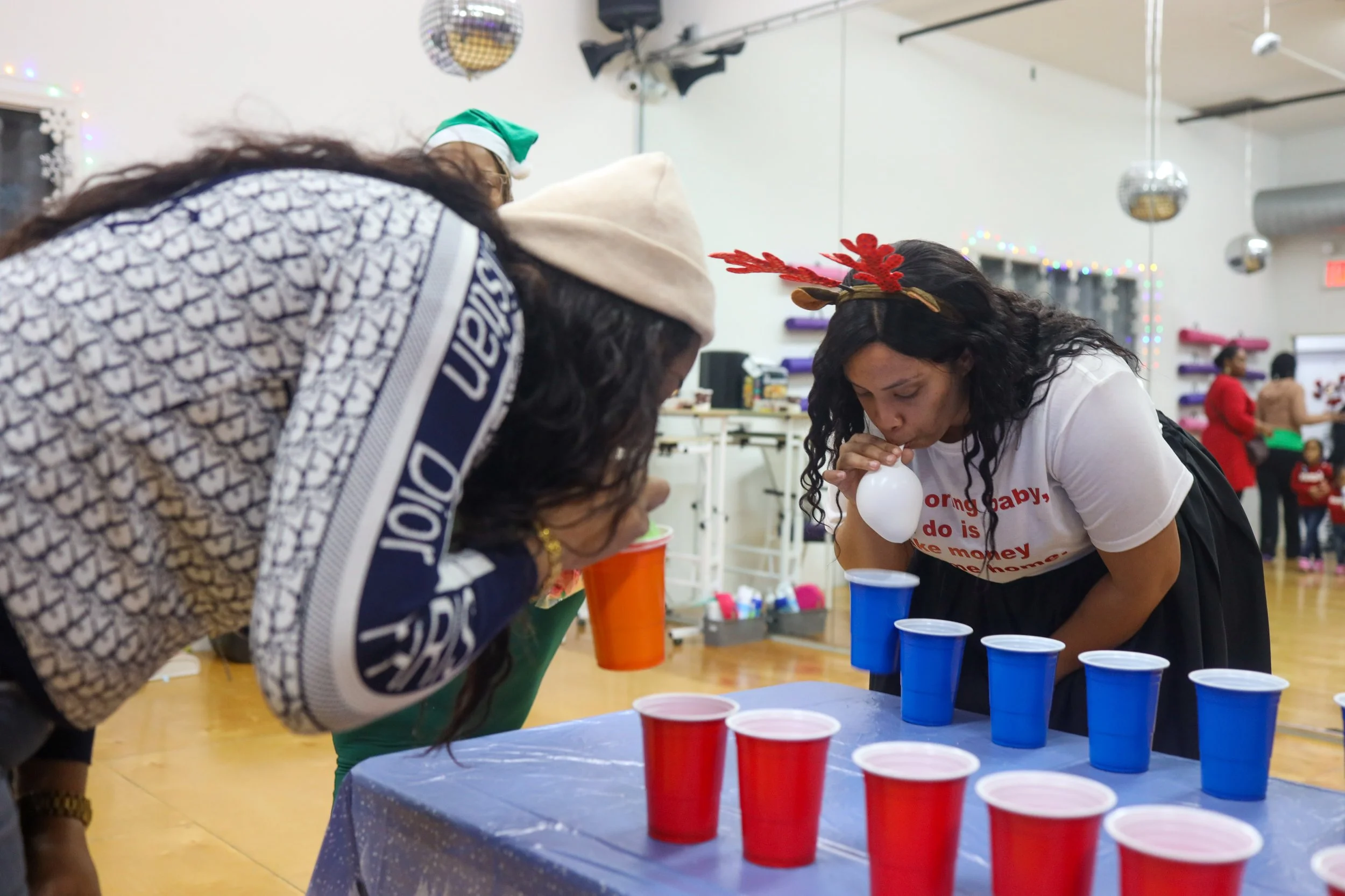 20251221_F4DHolidayParty_VoneciaCarswell-106.jpg