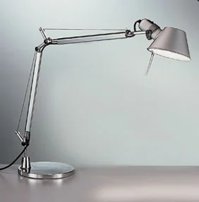 Artemide Tolomeo Classic Table Lamp - $300 Italians know function with style. Architects need a concentrated light source to see drawings. Bam!