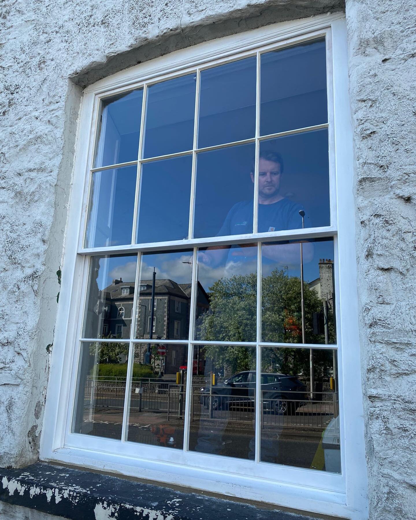 Back up to #Ulverston this morning to re-install the sashes that we have renovated, draught proofed and installed acoustic laminate glass due the the window being very close to a busy road. The difference in the sound was noticeable as soon as we put