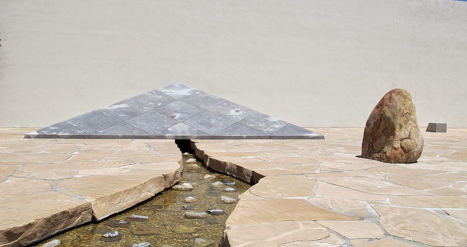 Isamu Noguchi, Calfiornia Scenario Sculpture Garden