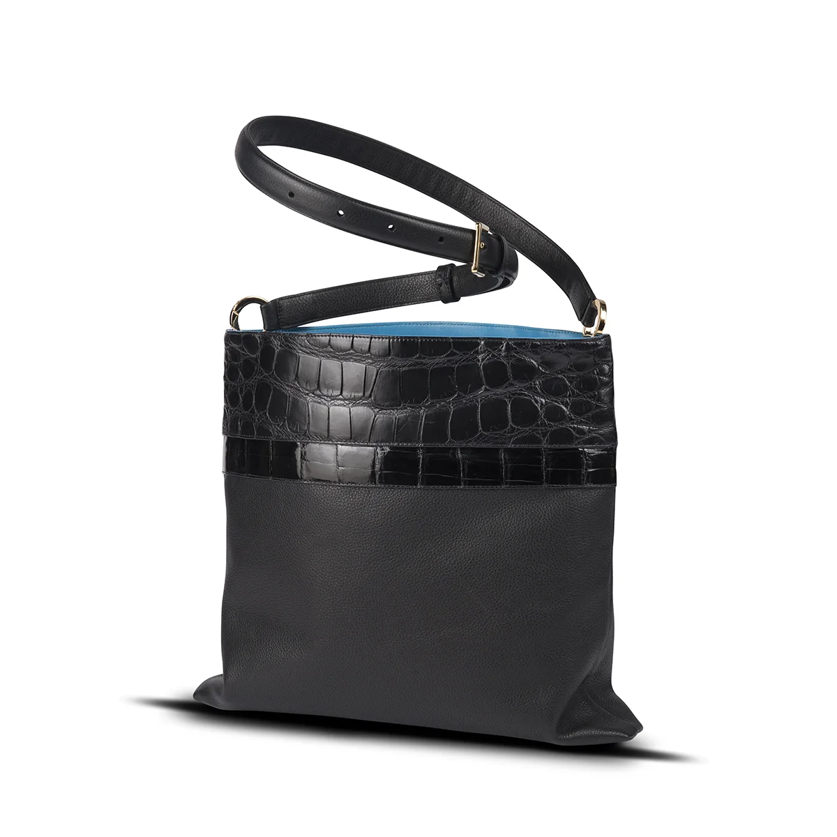 Roadster-Alligator-Black-Longstrap copyprog-Web.jpg
