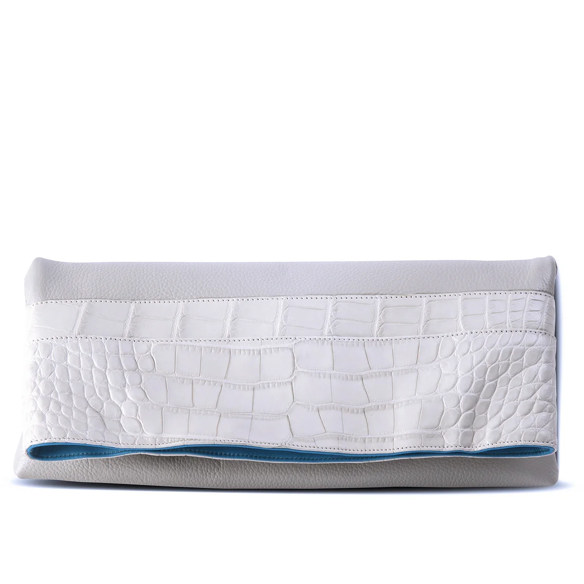 Roadster-Alligator-Ice-Clutch-Prog-Web copyfinal.jpg