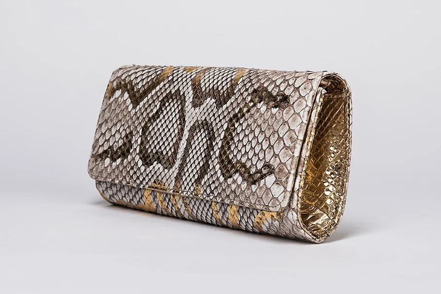 Baguette-Python-Gold-3-4-Web.jpg
