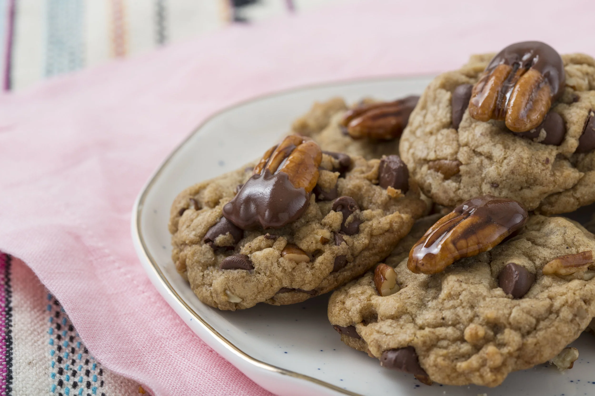 Sweetbake_BrownButterPecanCCCookies.jpg