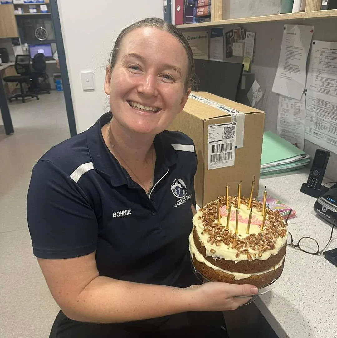 Happy Birthday to our wonderful vet, Bonnie! 🎂❤️
