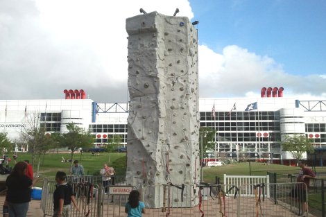 24ft Rockwall