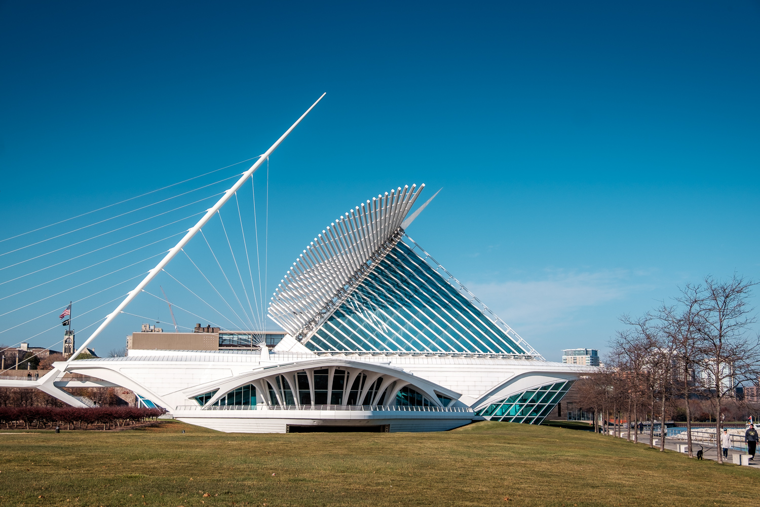 The wings open during business owners from 10a-5P, a symbolic welcoming to the people of Milwaukee. © 2015 JC Buck