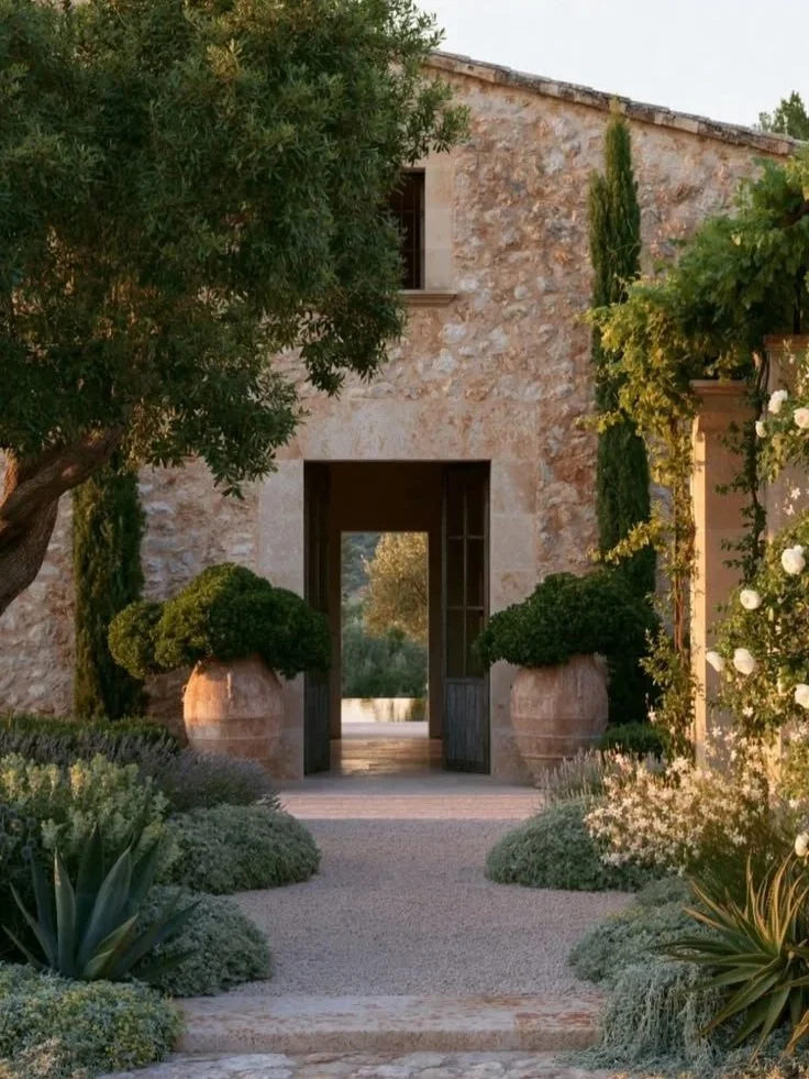 hellolovelyliving historic home