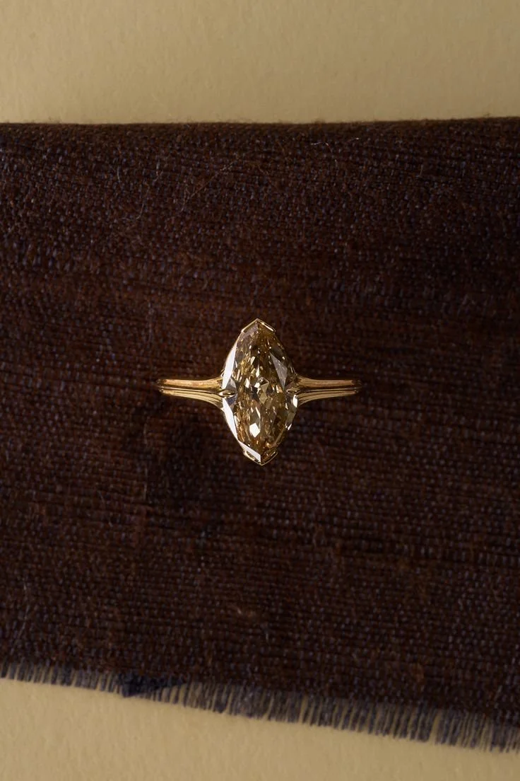 hellolovelyliving bridal ring