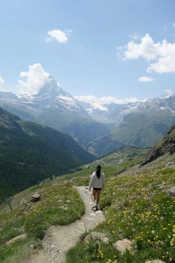 hellolovelyliving adventure travel hiking