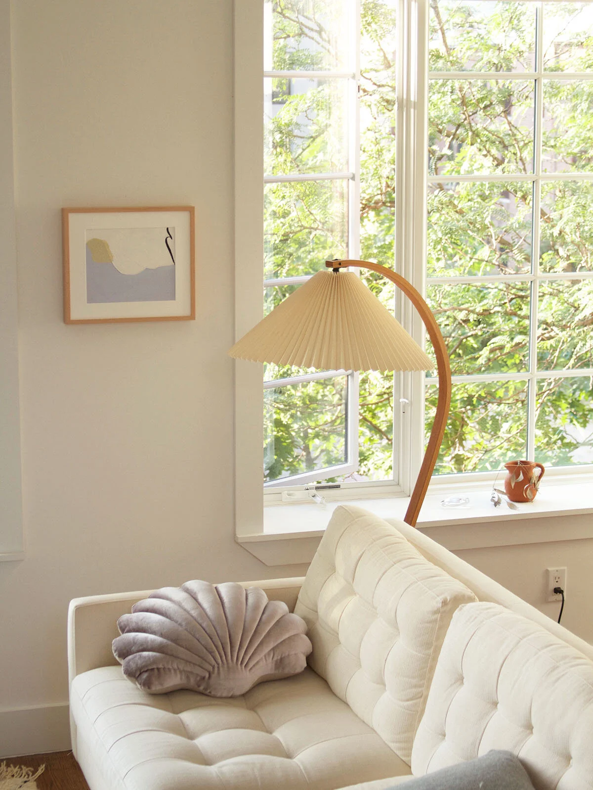 The List Issue 05 | Pleated Lampshades