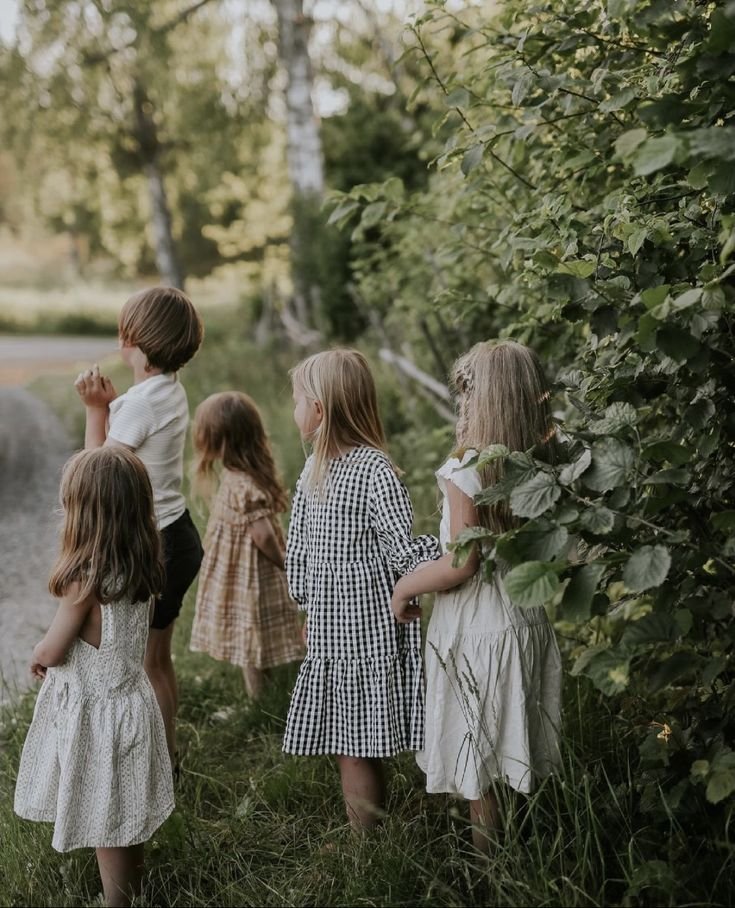 Classic Children's Clothing: An Essential For Kids' Fashion