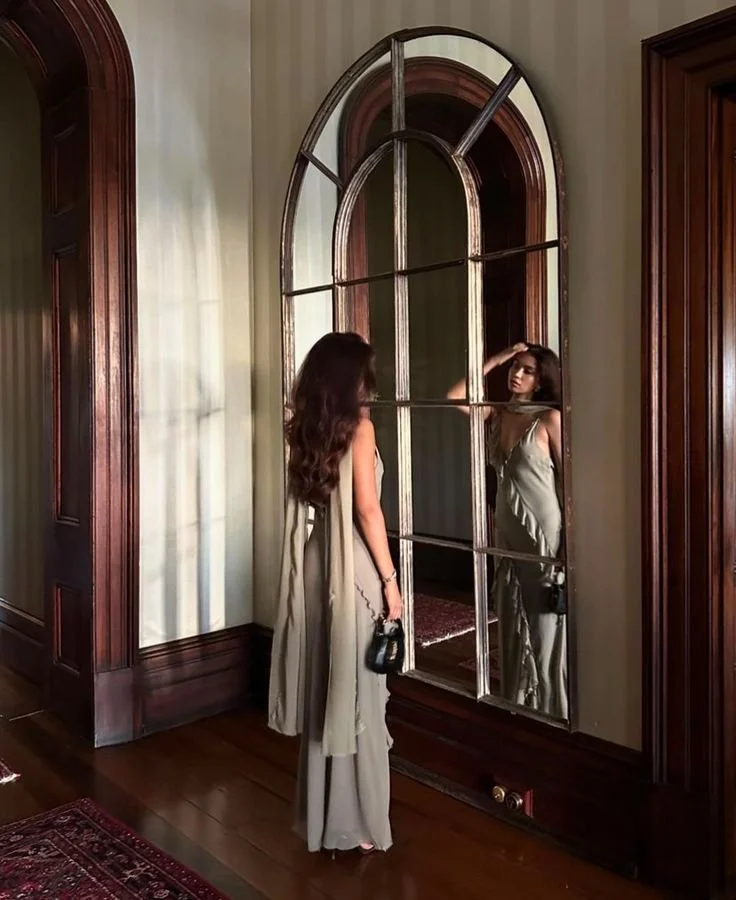 How Clothes Affect Our Mood And Behavior