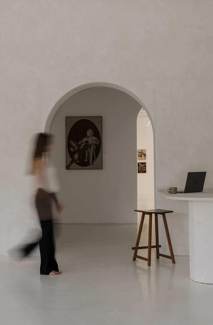 The Role Of Virtual Assistants In Managing Digital Workplaces