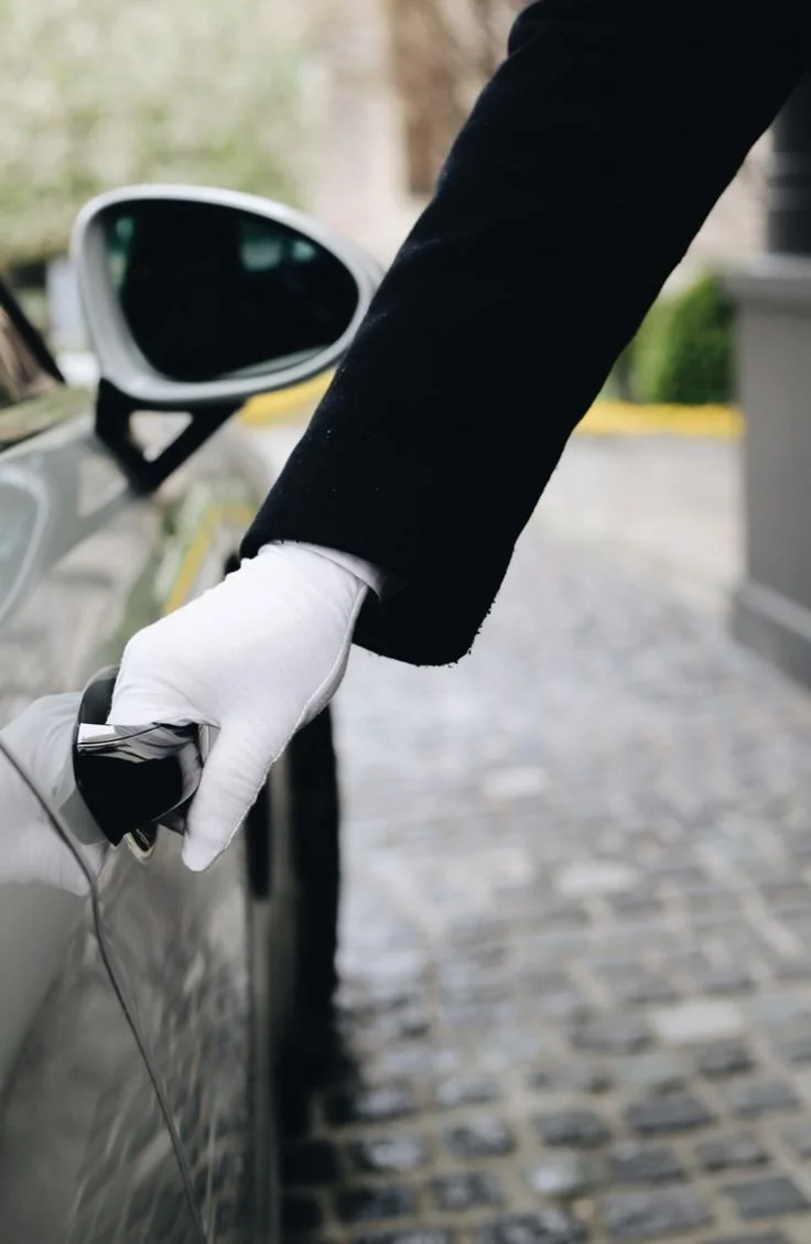 Luxury Meets Reliability Inside The Boston Town Car Experience