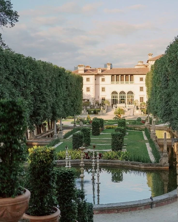 Why Unique Wedding Venues Are Becoming More Popular