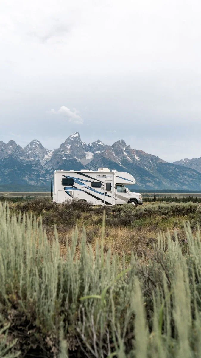 How To Go On A Road Trip That Makes You Feel Like A Real Adventurer