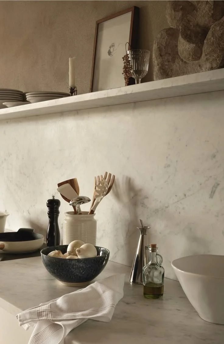 Why You Shouldn't Accept Clutter In Your Home