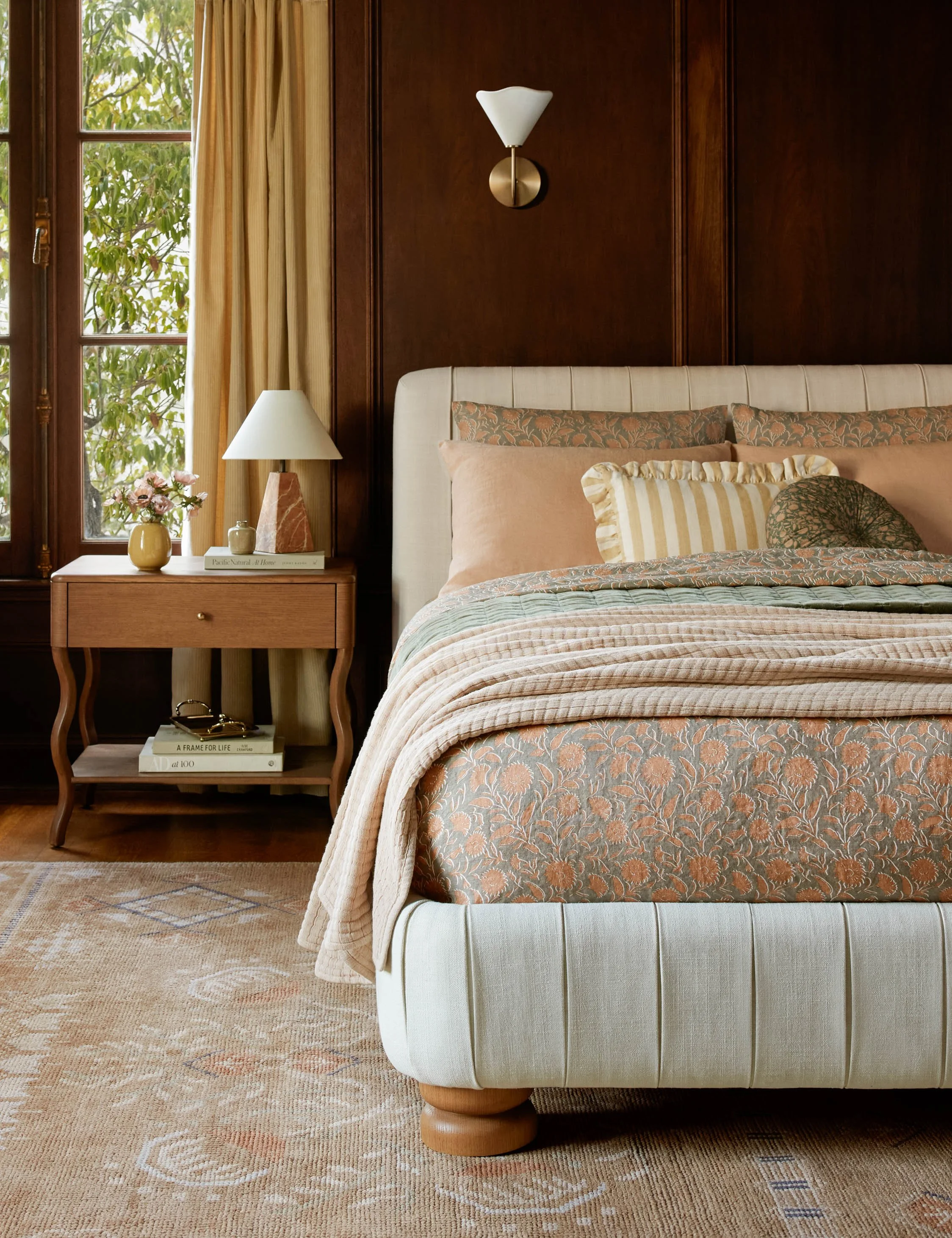 10 Bedroom Remodeling Ideas For A Luxurious Look