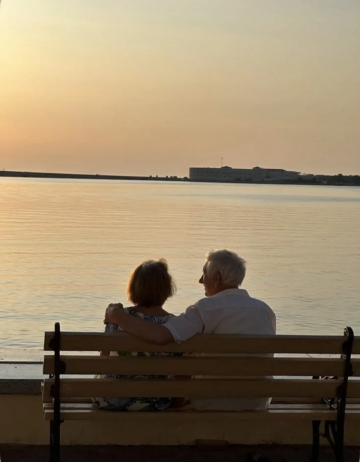 Helping Aging Parents Stay Active Without Overprotecting